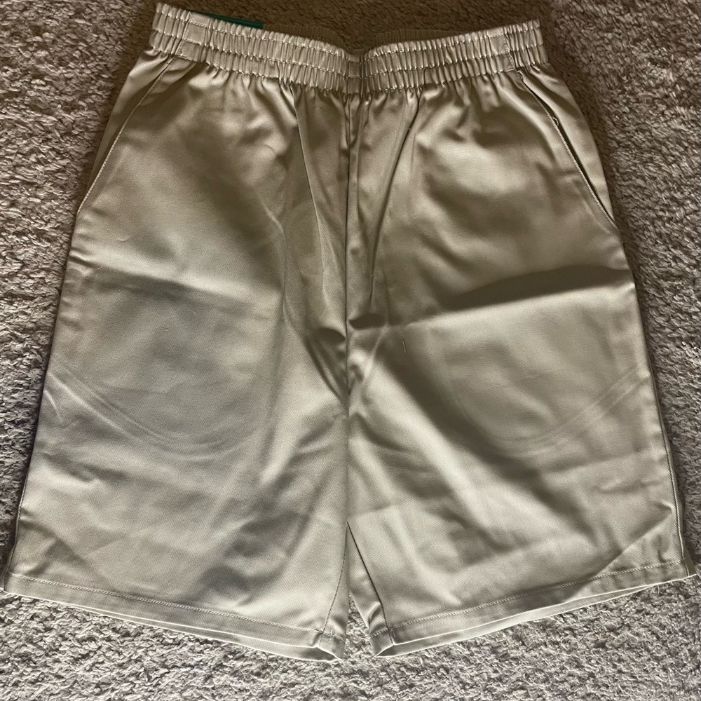 Uniform shorts, beige color